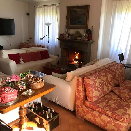 Casale Vicino Al Golf Nazionale Bed & Breakfast Monterosi Exterior photo
